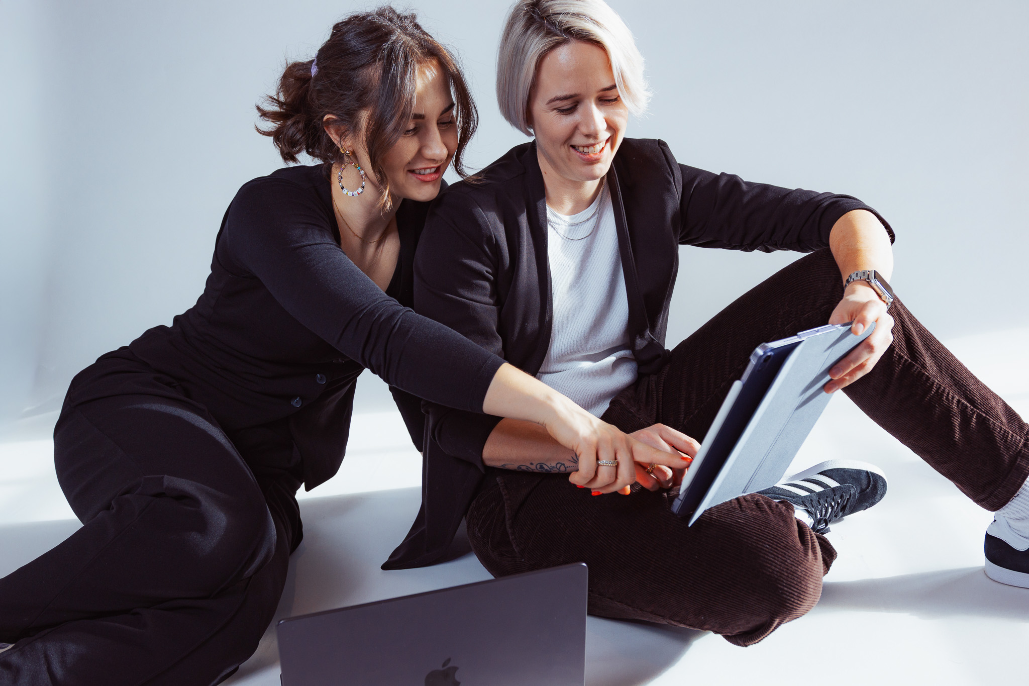 Social Media, Website und Druckprodukte im Angebot